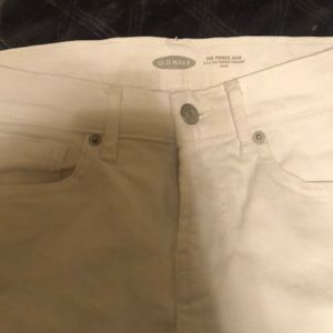 Never worn old navy white power Jean size 0